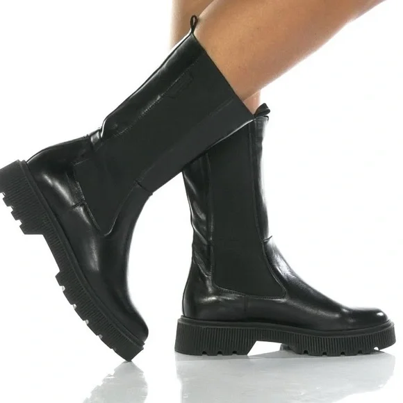 STINT KURT GEIGER LONDON - Picture 1 of 4